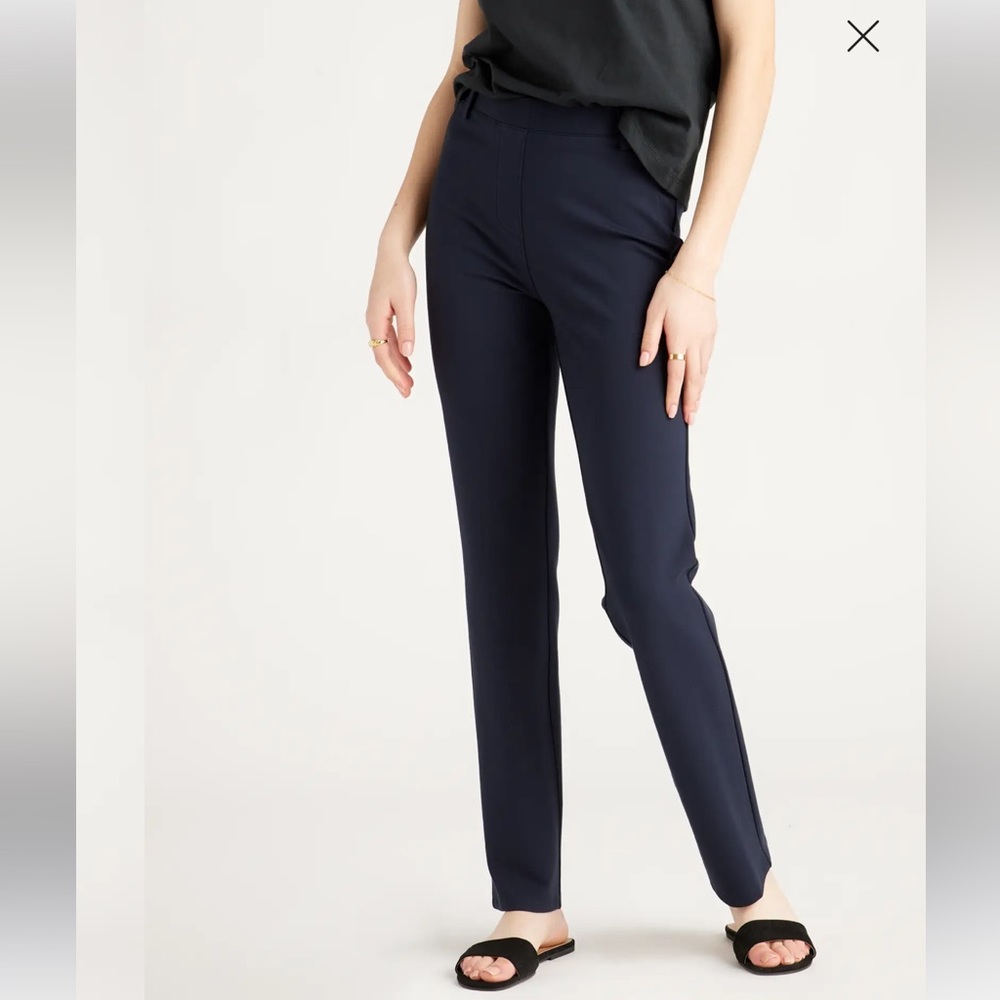 Ultra-Stretch Ponte Straight Leg Pant - Petite